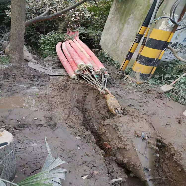 芮城拖拉管